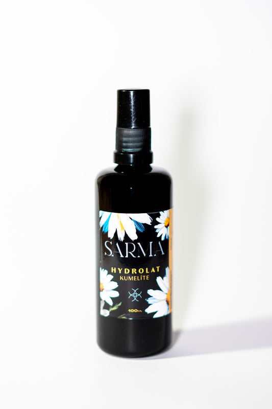 Kumelītes hidrolāts – atsvaidzinošs sejas ūdens 100ml